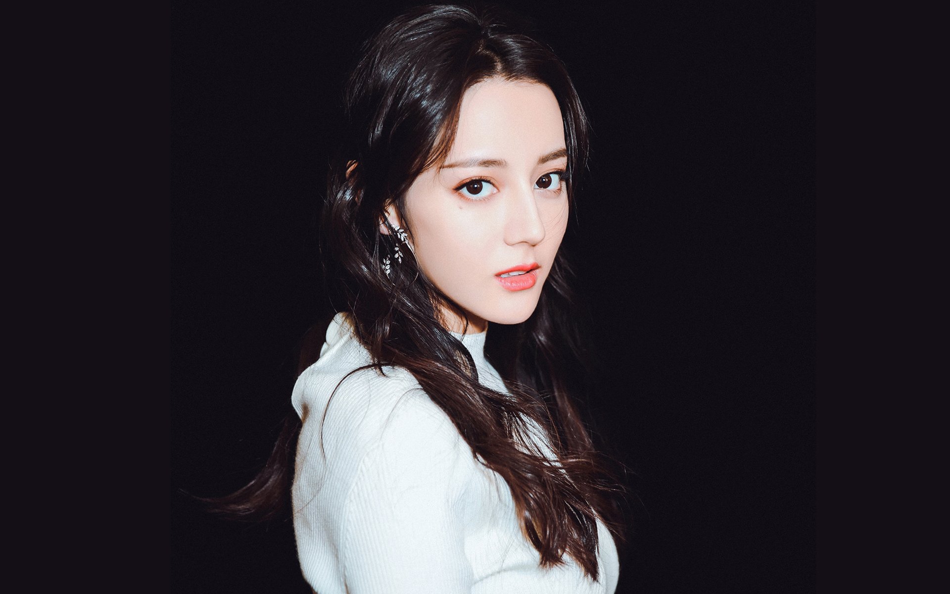 乐鱼体育app官网入口-中立B女将完成关键逆转晋级