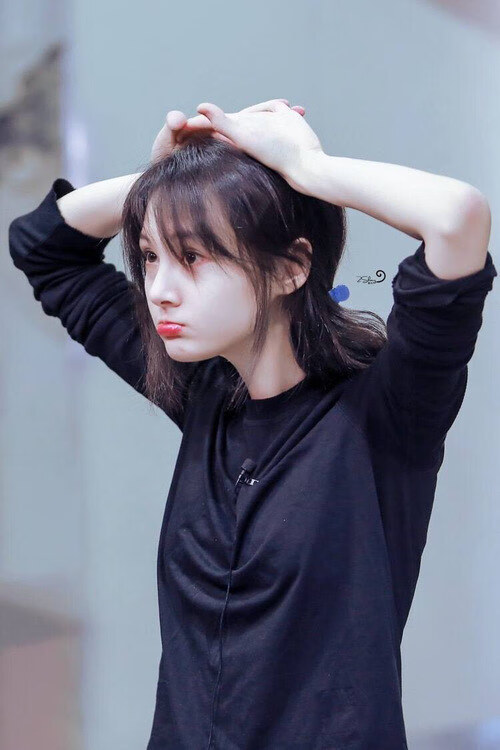 乐鱼官网安全-利物浦欧冠逐步逼近，目标冲击冠军宝座